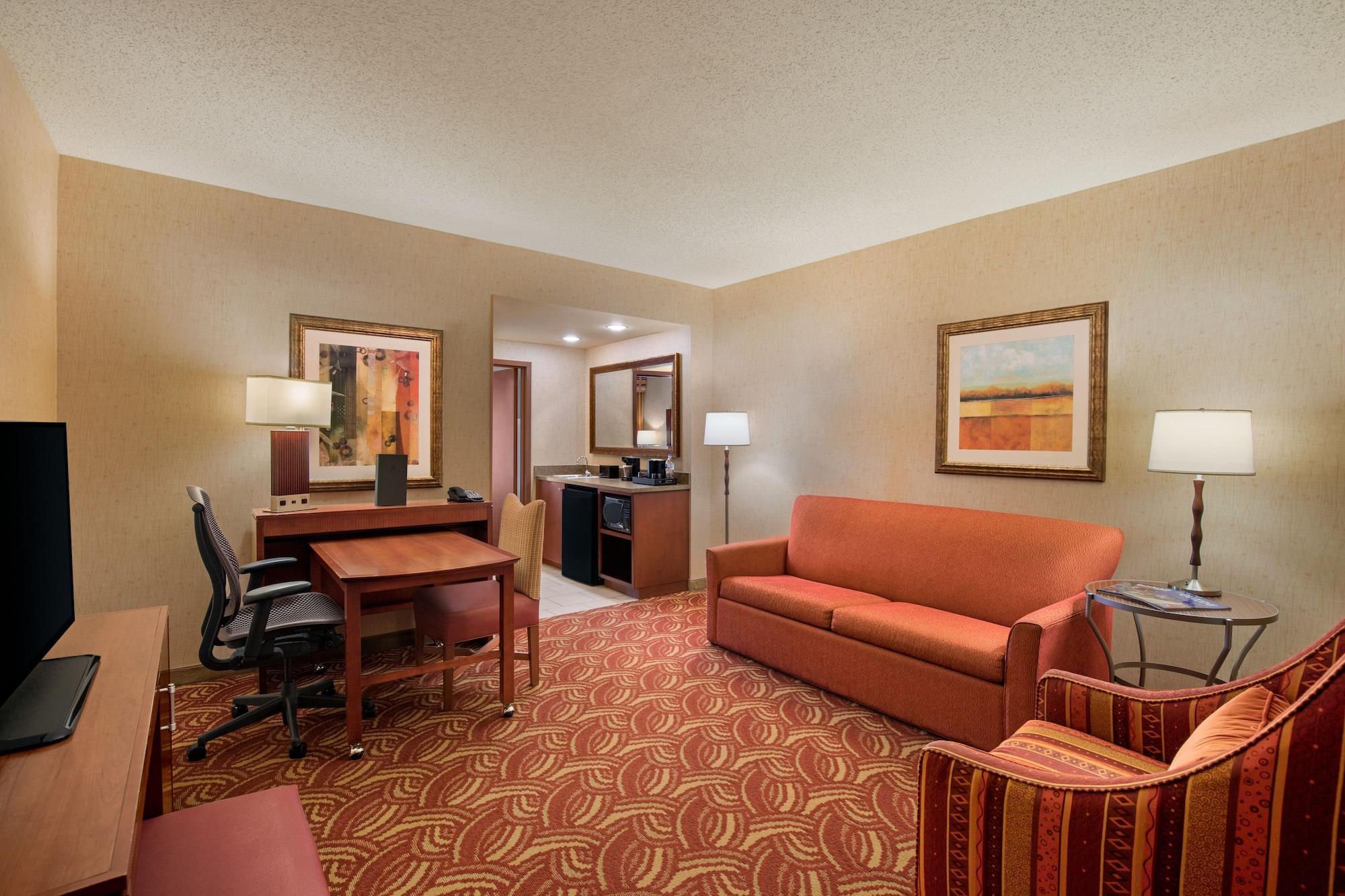 Embassy Conference Center 4*
