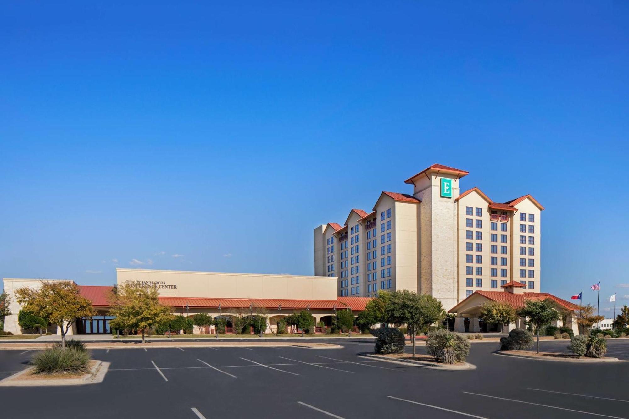 Embassy Conference Center Hotel 4*