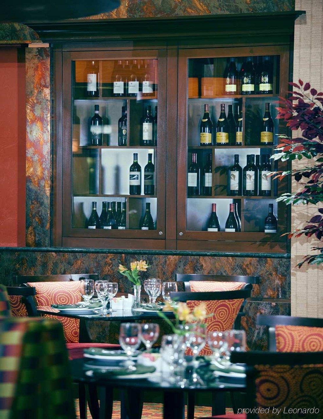 Embassy Conference Center Hotel 4*