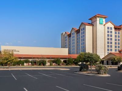 Embassy Conference Center Hotel 4*