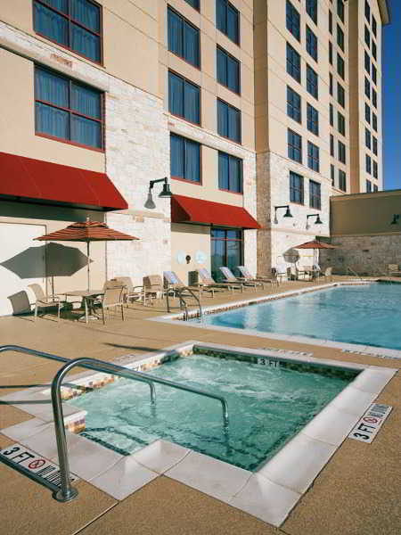Hotel Embassy Conference Center 4*